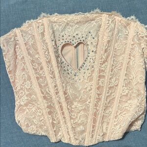 Xs Sabrina Carpenter concert wear